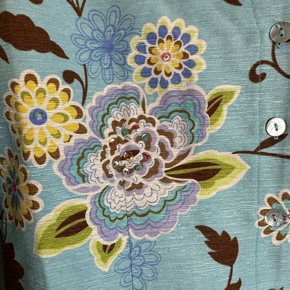 Silk Land Large Embellished Silk Blouse/Jacket with 3/4 length sleeves V neck - Picture 4 of 6